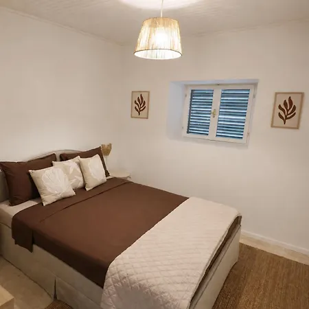 Appartement Kalelarga Betina (Sibenik-Knin)